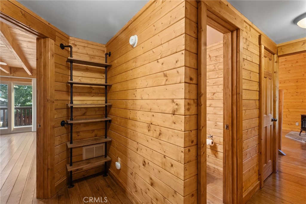 1242 Alpinview Drive Property Photo 22
