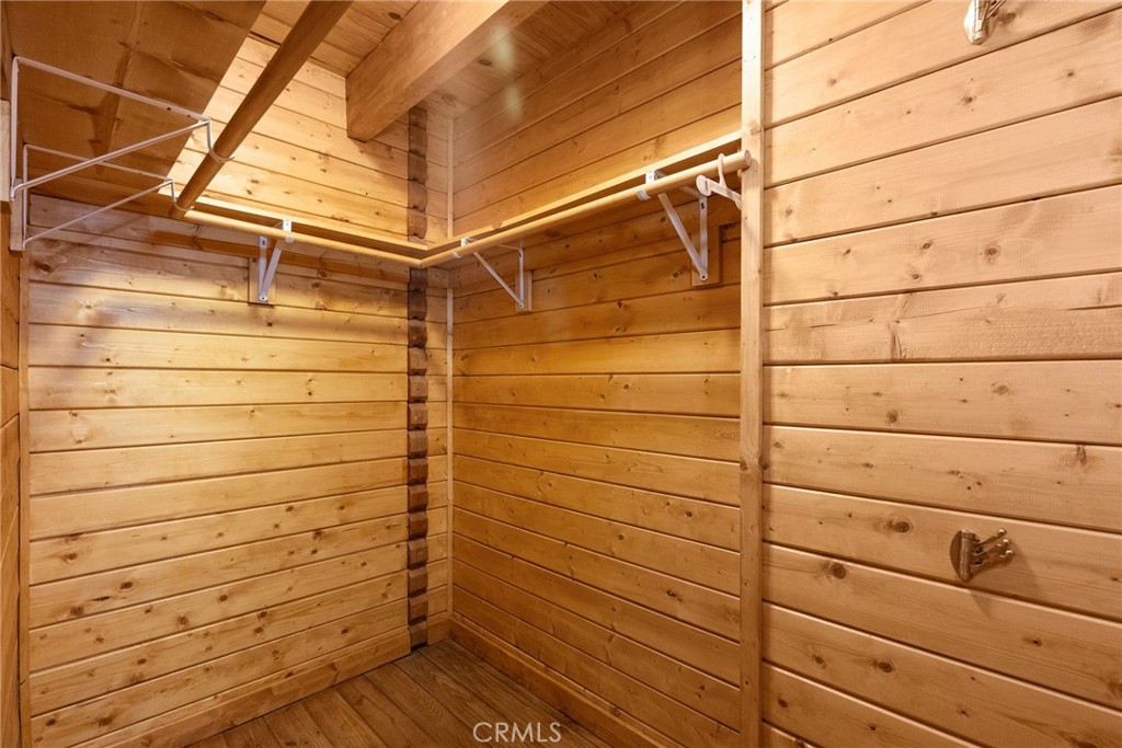 1242 Alpinview Drive Property Photo 27