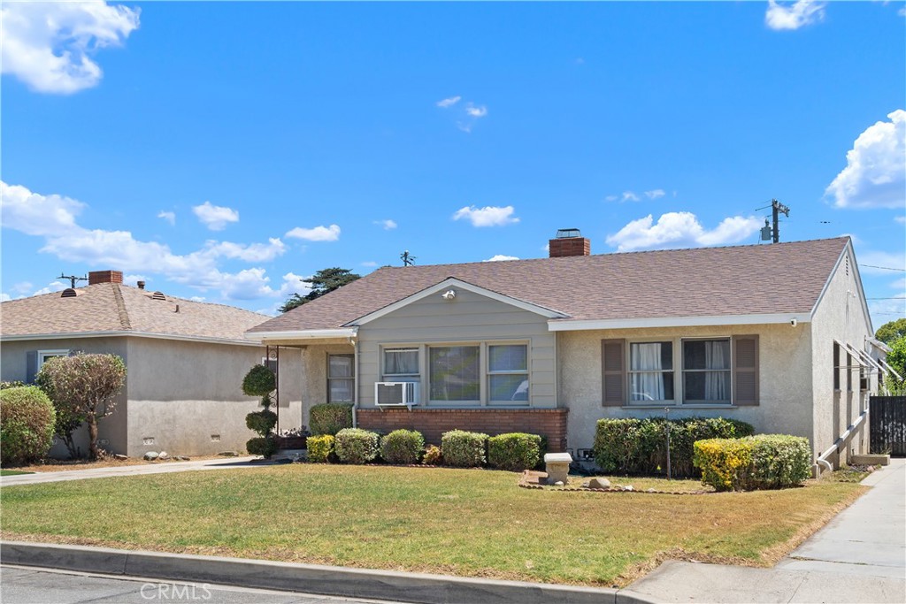 4850 Kauffman Avenue Property Photo 1