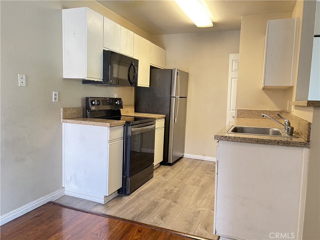 1265 Kendall Drive 1712 Property Photo 1