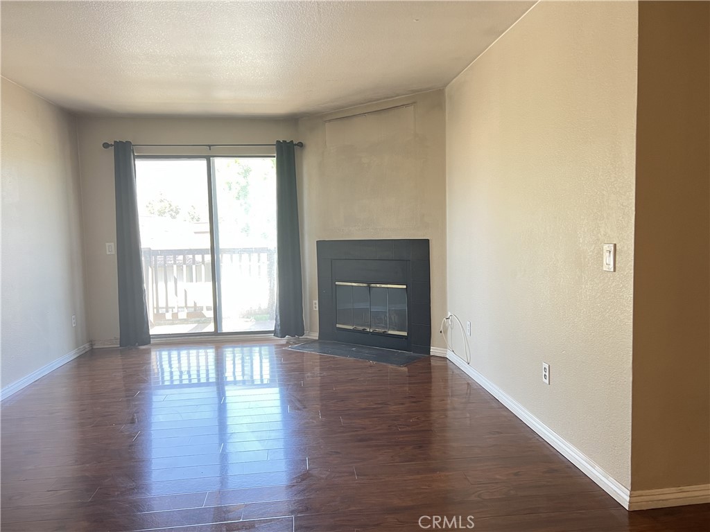 1265 Kendall Drive 1712 Property Photo 5
