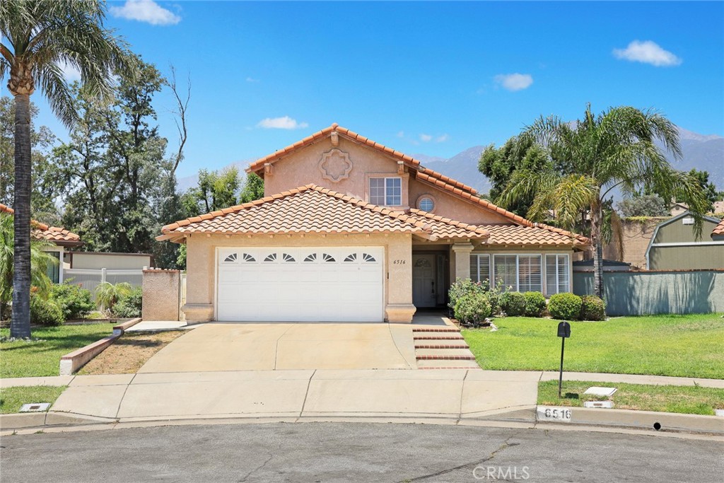 6516 Alameda Avenue Property Photo