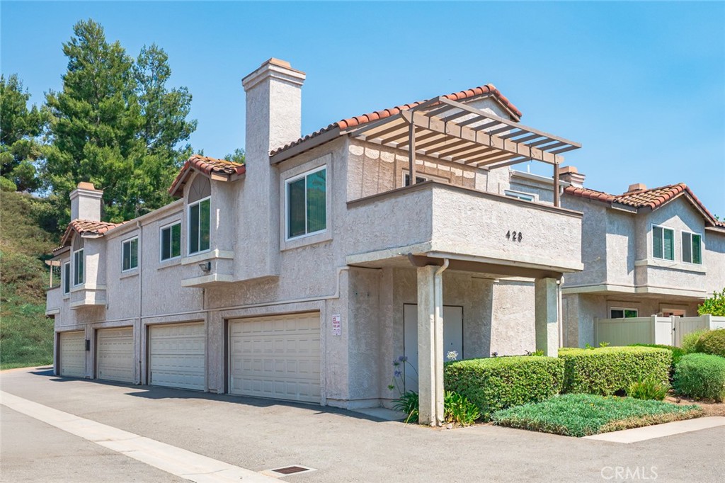 428 Golden Springs Drive E Property Photo 1