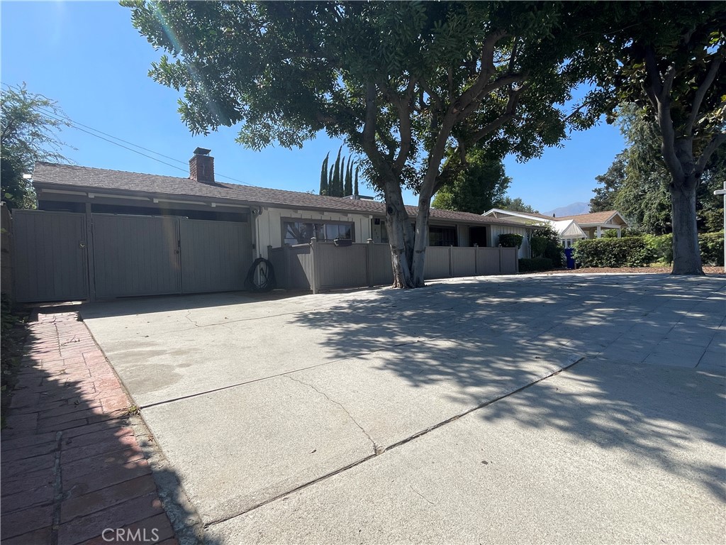 353 S Michillinda Avenue Property Photo 1