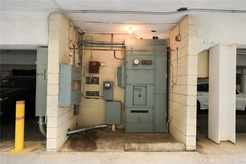 160 S Michigan Avenue Property Photo 17