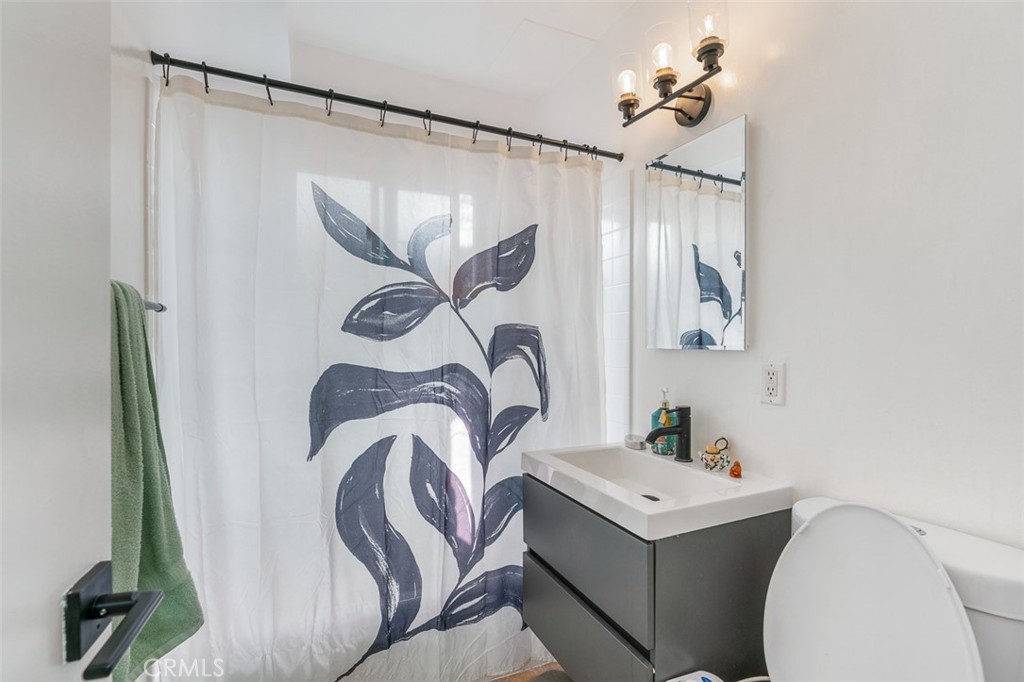 259 N Euclid Avenue Property Photo 22