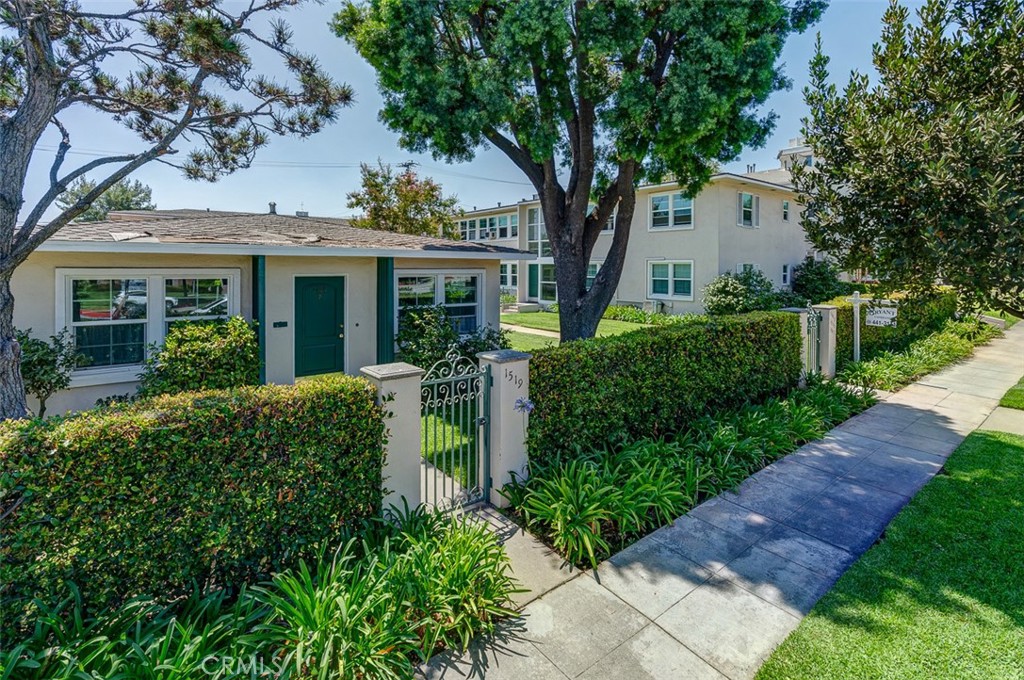 1513 1517 Huntington Drive Property Photo 11