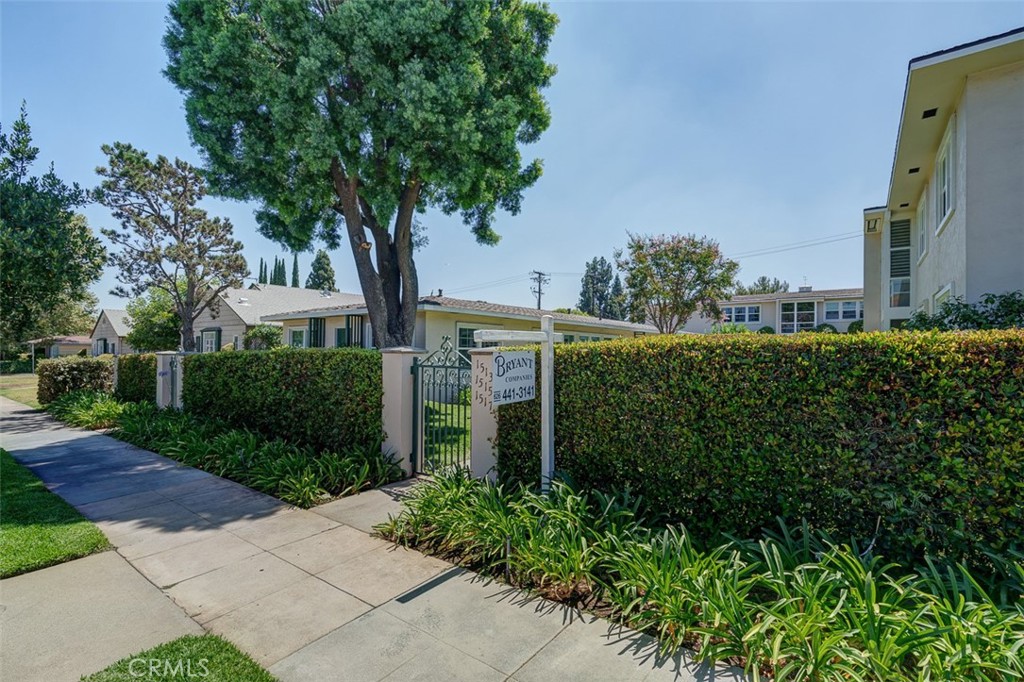 1513 1517 Huntington Drive Property Photo 12