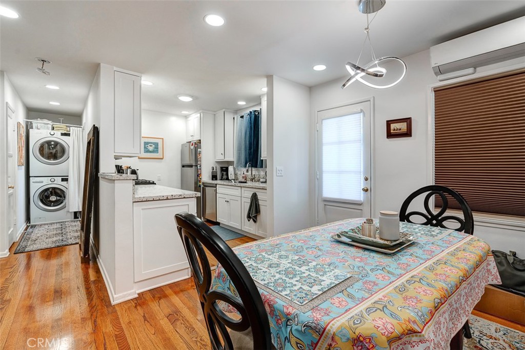 1513 1517 Huntington Drive Property Photo 16