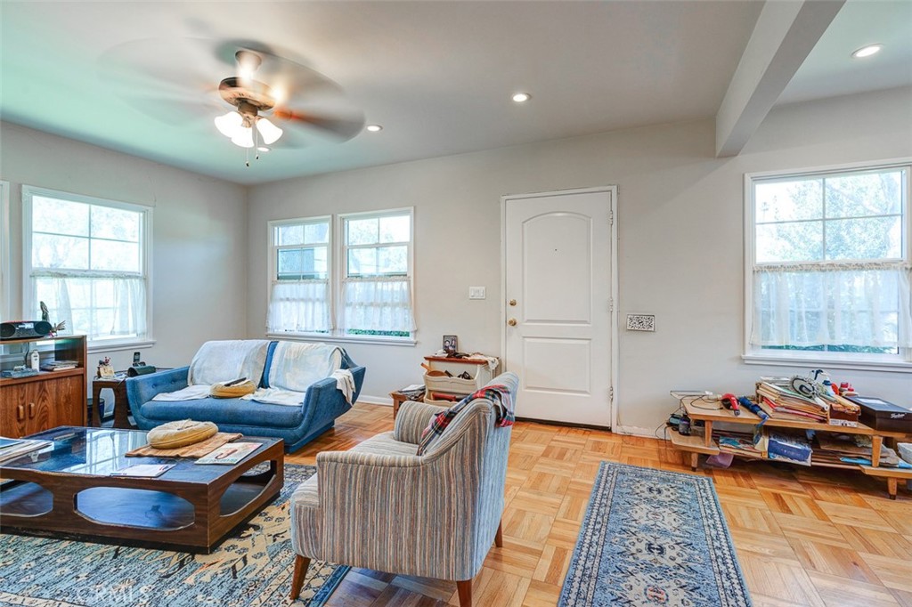 1513 1517 Huntington Drive Property Photo 31