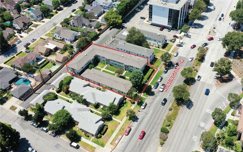 1513 1517 Huntington Drive Property Photo 41