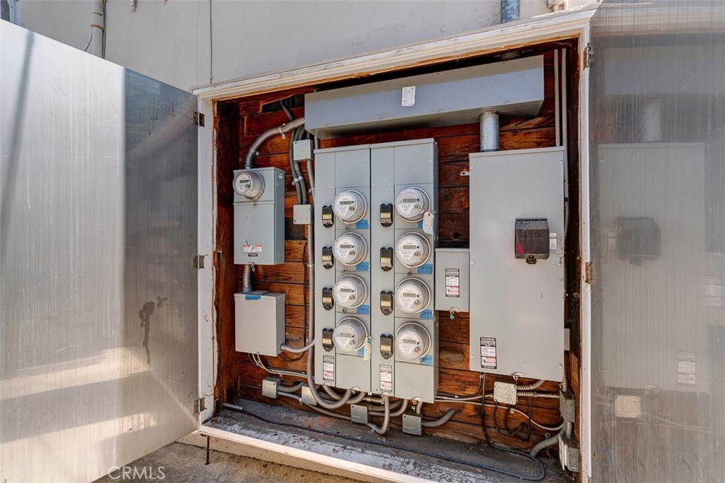 1513 1517 Huntington Drive Property Photo 42