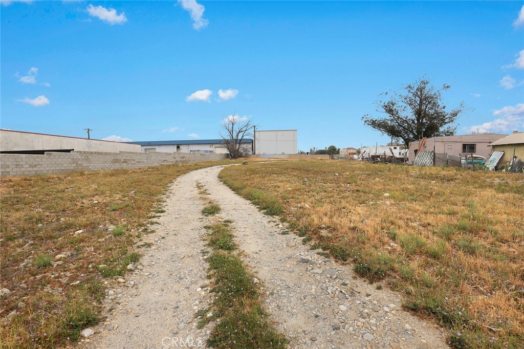 0 W Persimmon Property Photo 5