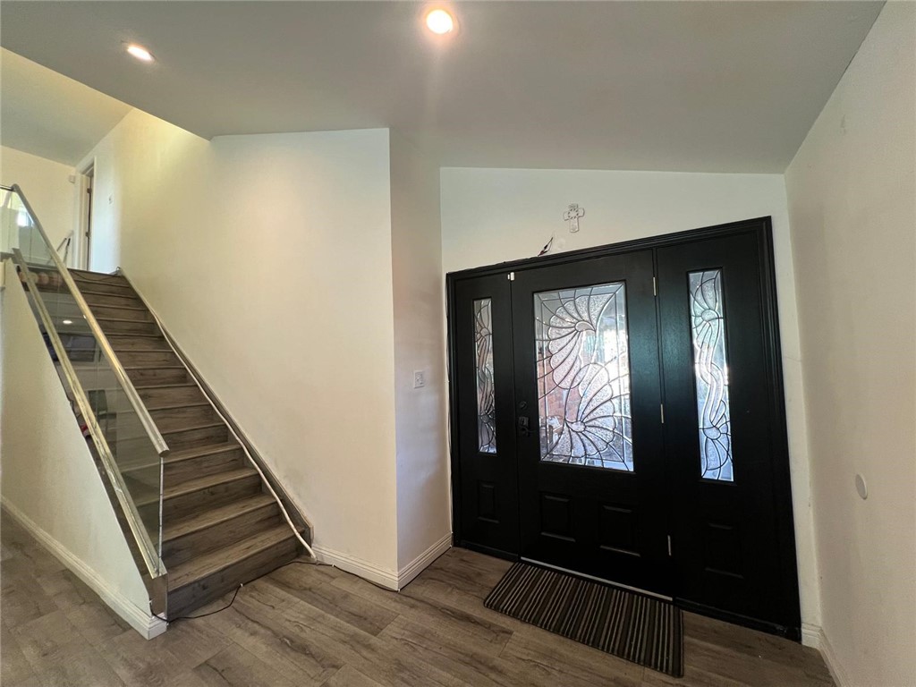 1323 W Lincoln Ave Property Photo 13