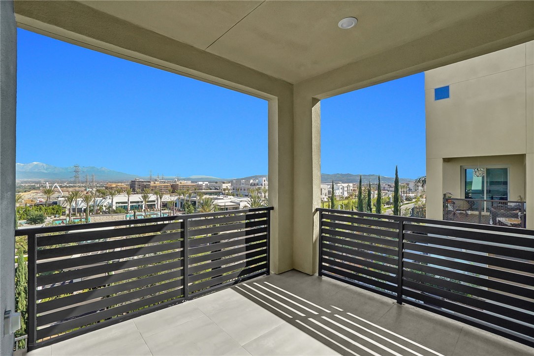 1958 Hollyleaf Terrace Property Photo 22