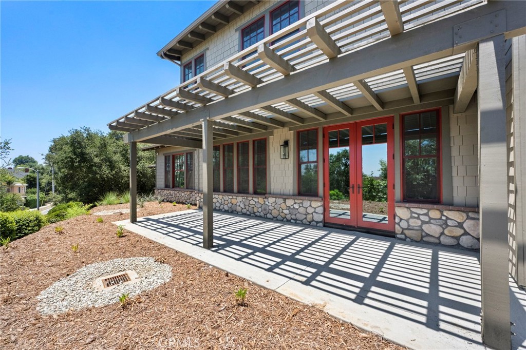 600 Baldwin Court Property Photo 4