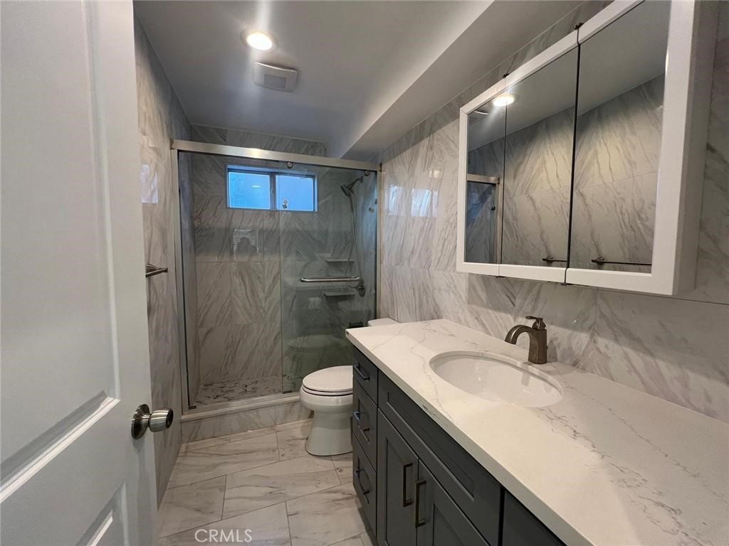 3020 Baldwin Street Property Photo 14