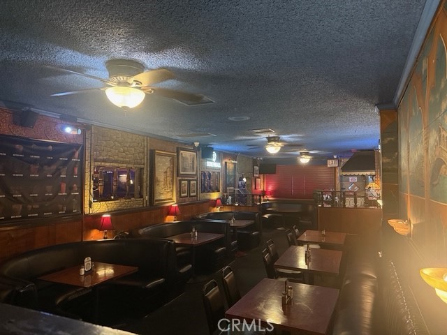2428 S Garfield Avenue Property Photo 6