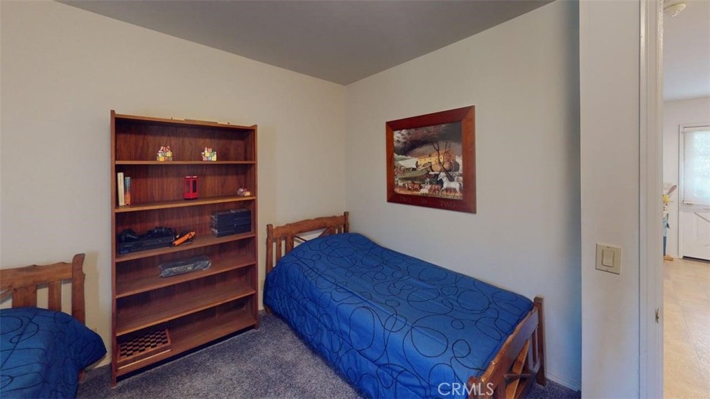 23400 Vanessa Avenue Property Photo 17