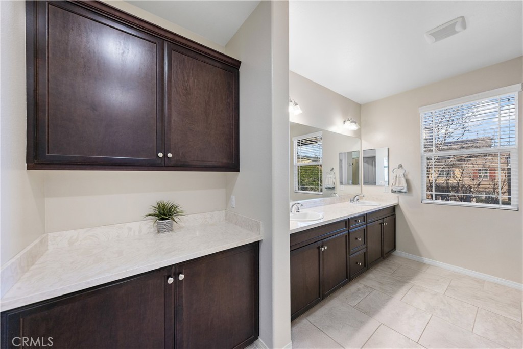 6069 Satterfield Property Photo 10