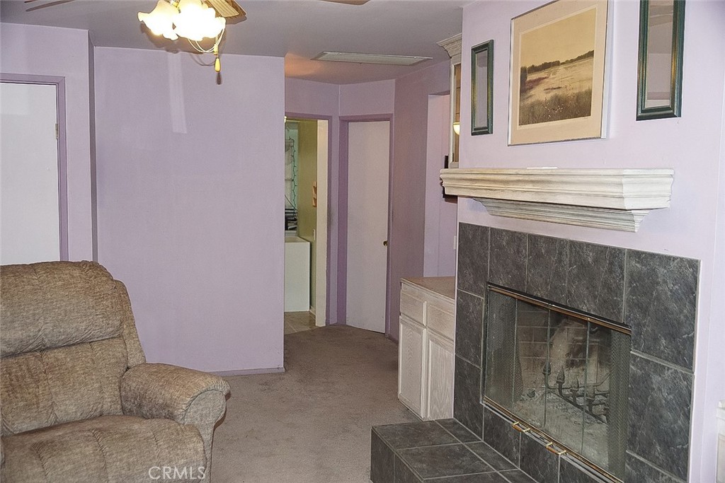 9341 Rollins Property Photo 6