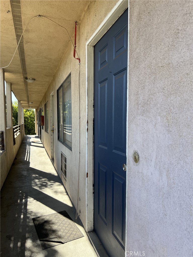 1034 S Herbert Property Photo 3