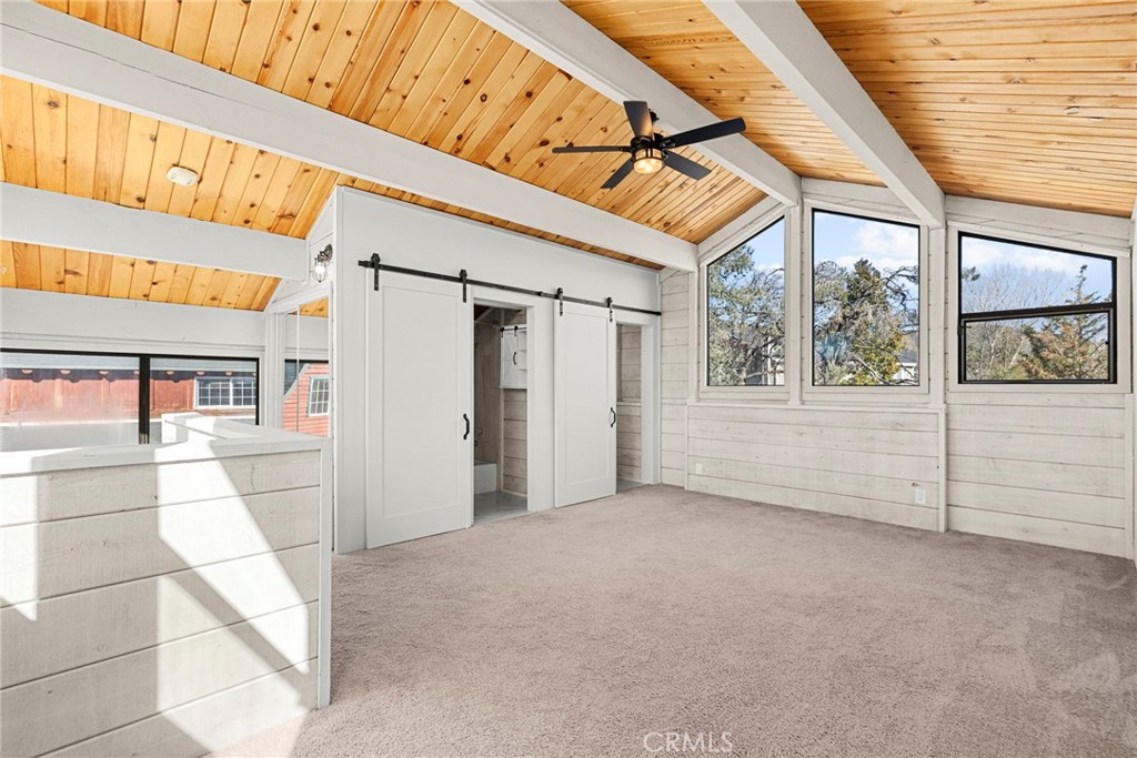 1000 Eagle Property Photo 26