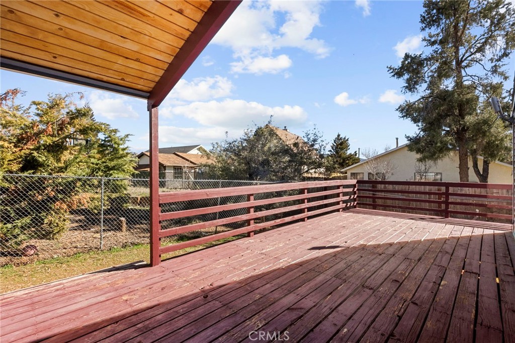1000 Eagle Property Photo 42