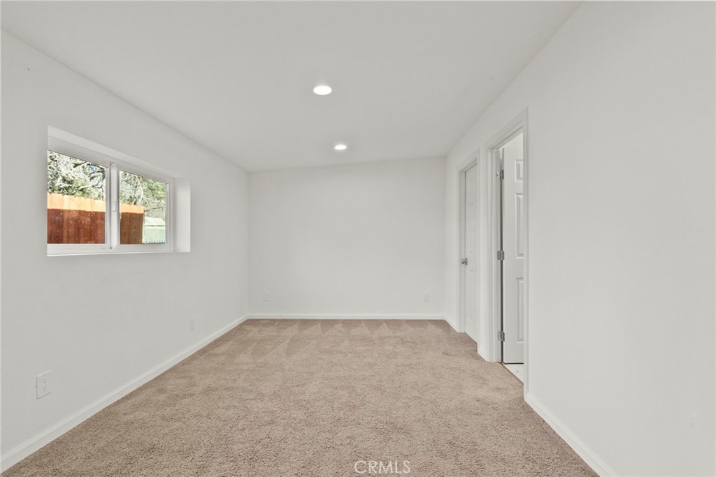 1000 Eagle Property Photo 57