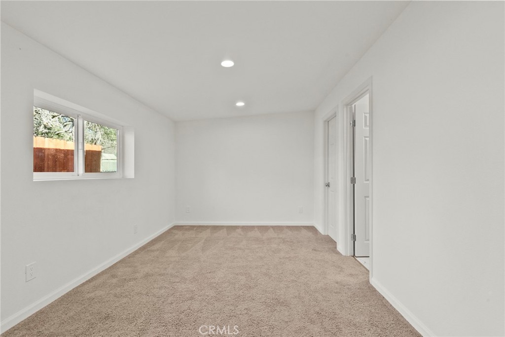 1000 Eagle Property Photo 58