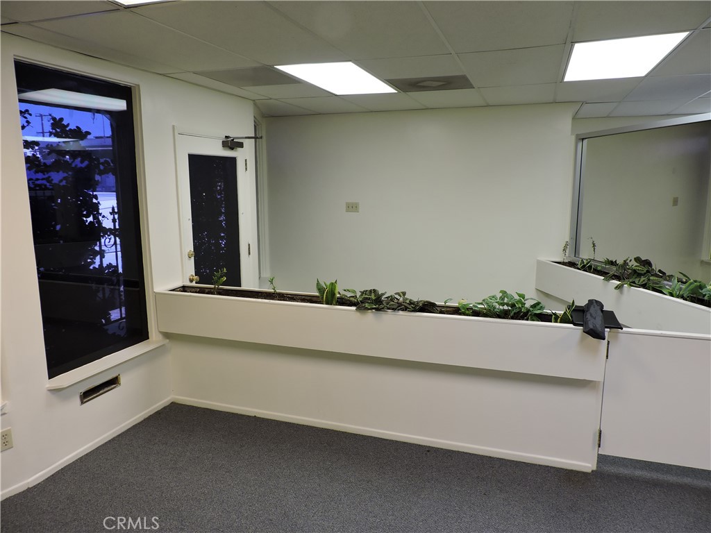 3527 W Beverly Boulevard Property Photo 2