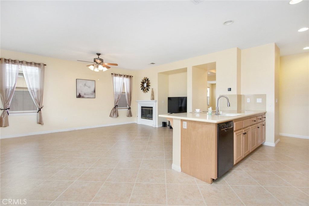 8172 Parry Property Photo 13