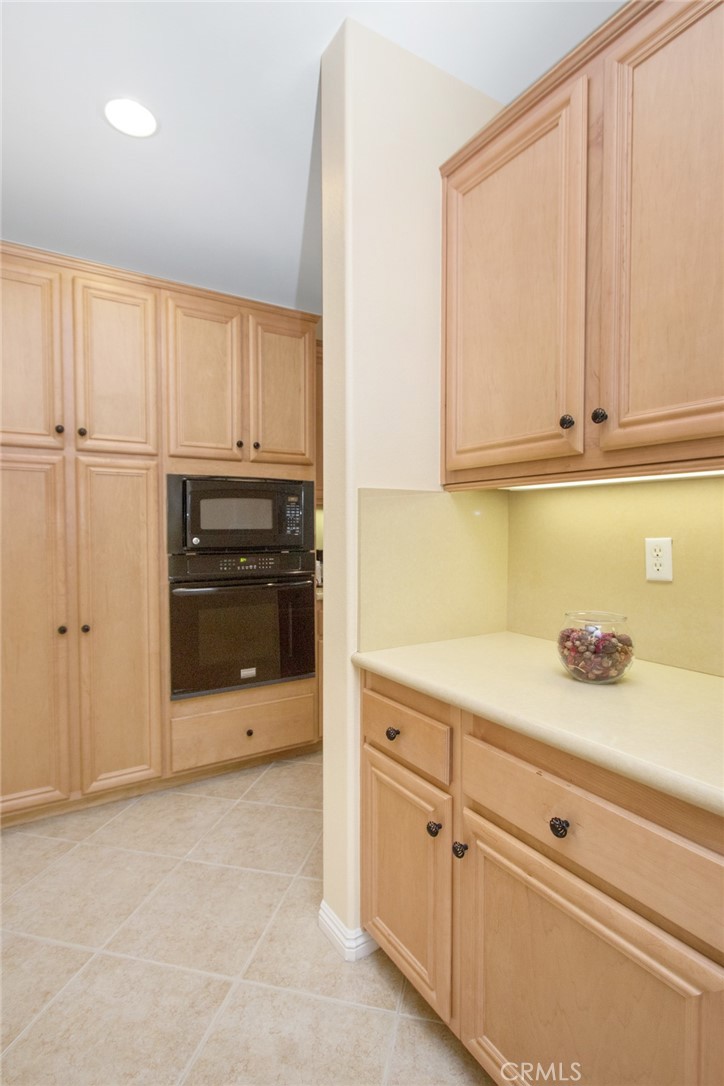 8172 Parry Property Photo 16
