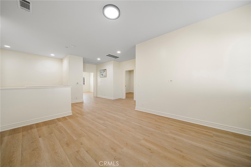 527 S 5th Ave B Property Photo 15