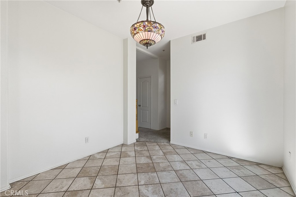 108 S Mountain A Property Photo 10