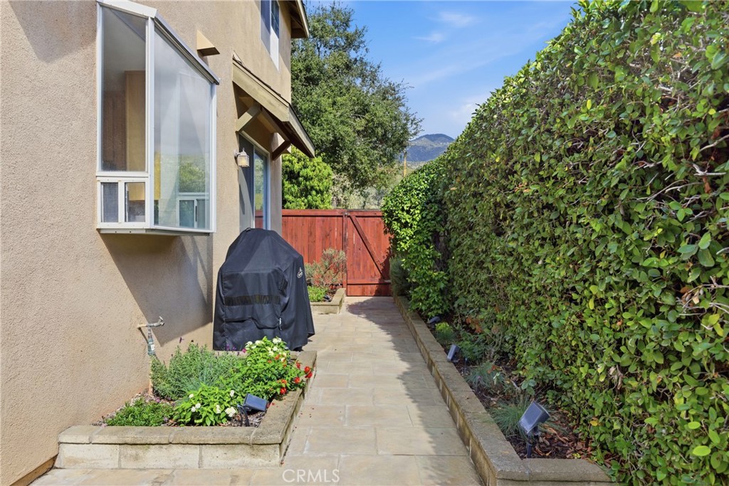 108 S Mountain A Property Photo 34