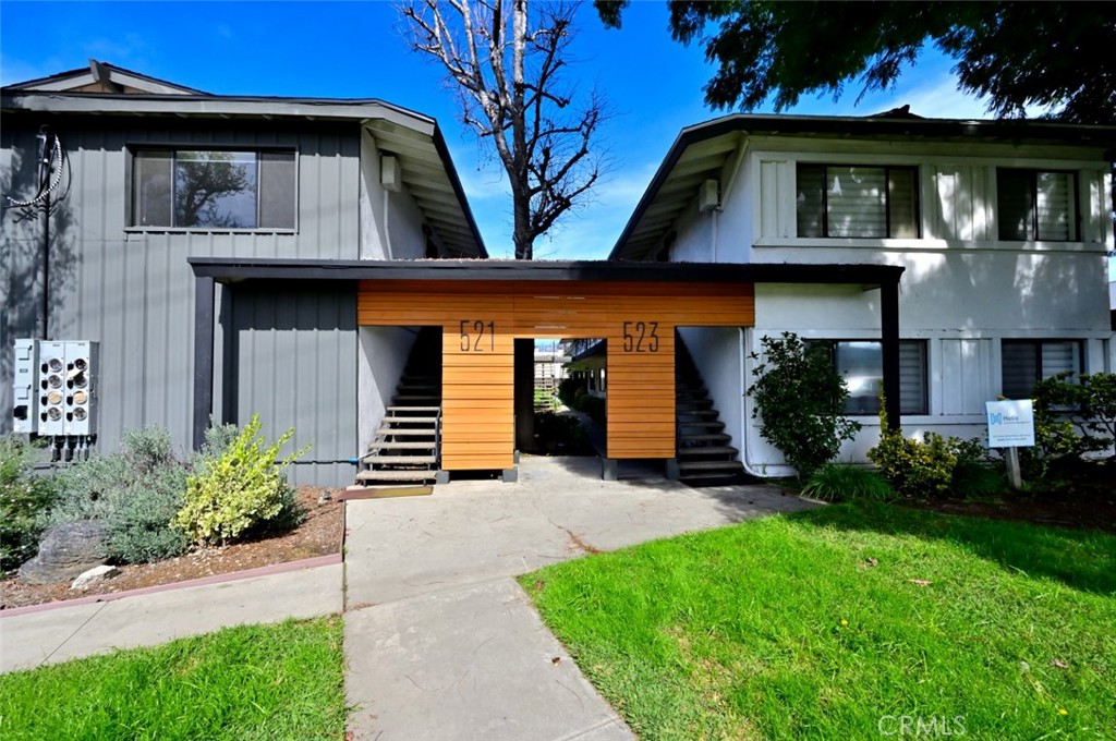 521 523 E Live Oak Avenue Property Photo 12