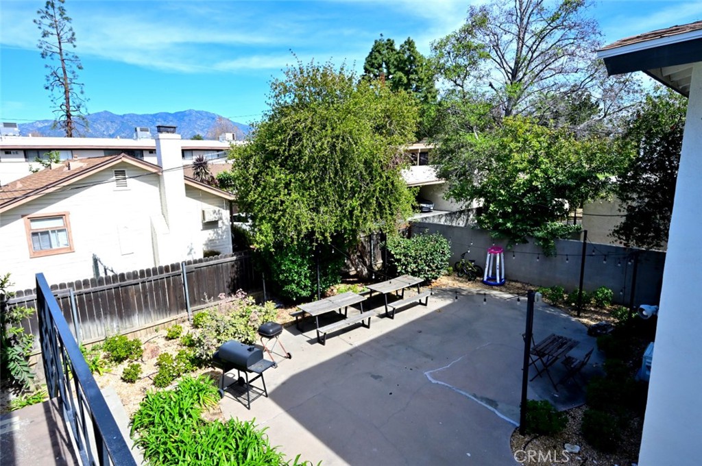 521 523 E Live Oak Avenue Property Photo 16