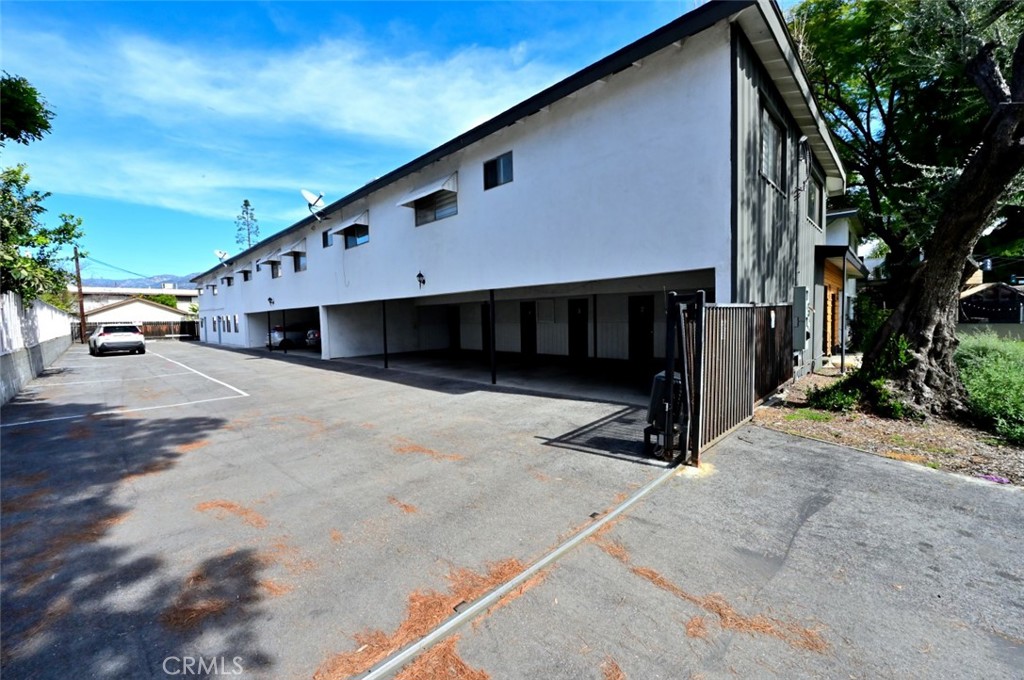 521 523 E Live Oak Avenue Property Photo 20