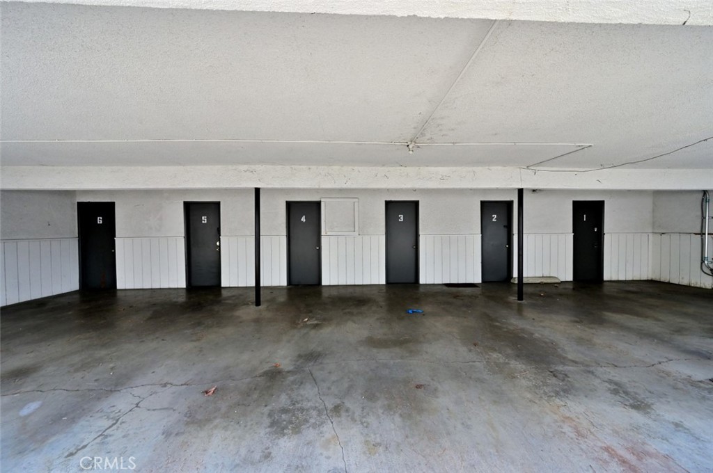 521 523 E Live Oak Avenue Property Photo 23