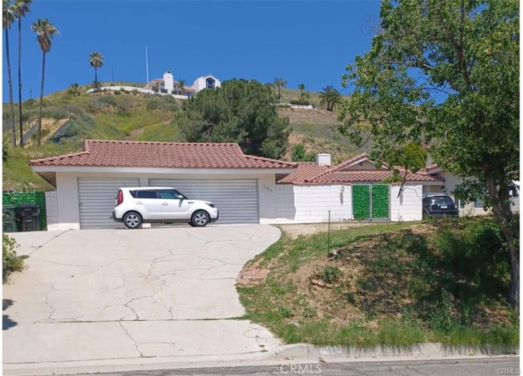 4565 David Property Photo 1