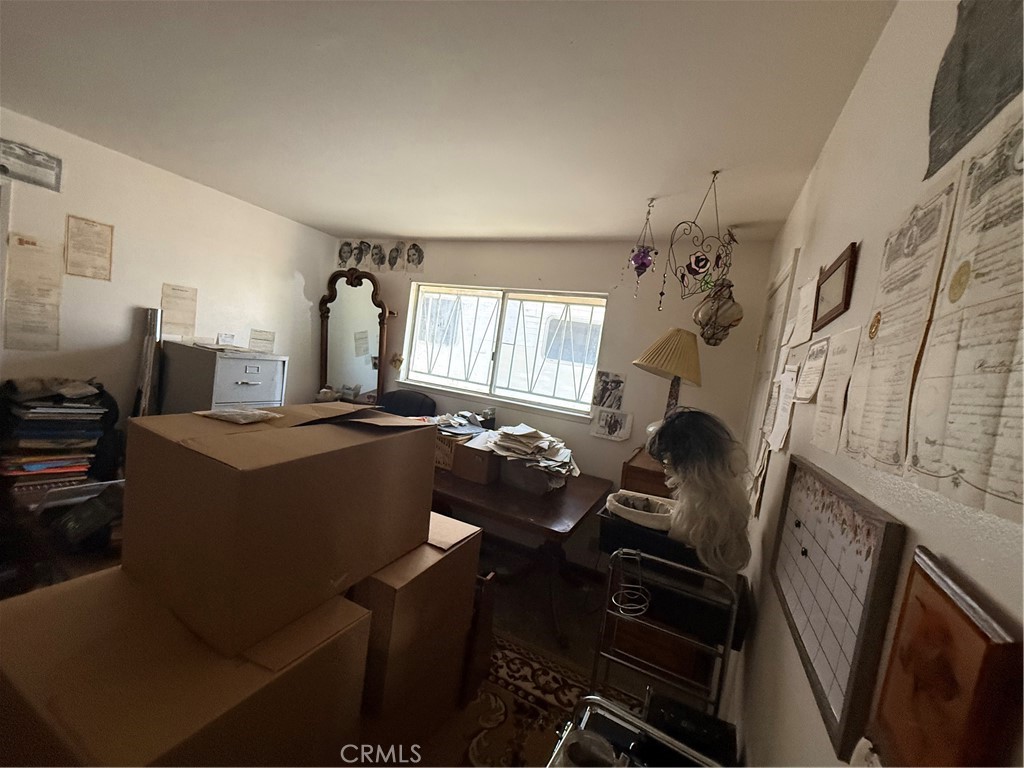 4565 David Property Photo 3