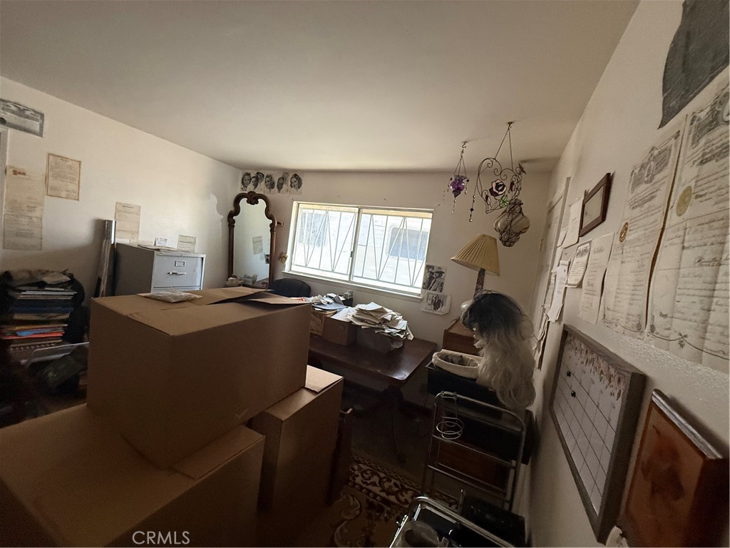 4565 David Property Photo 3
