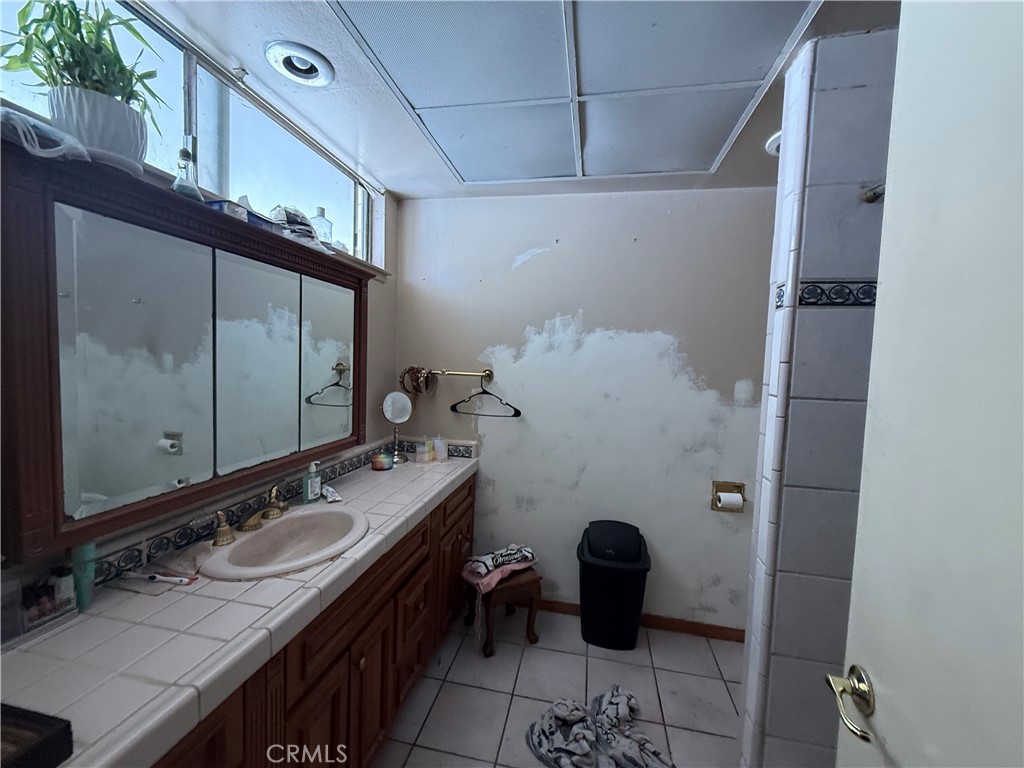 4565 David Property Photo 16