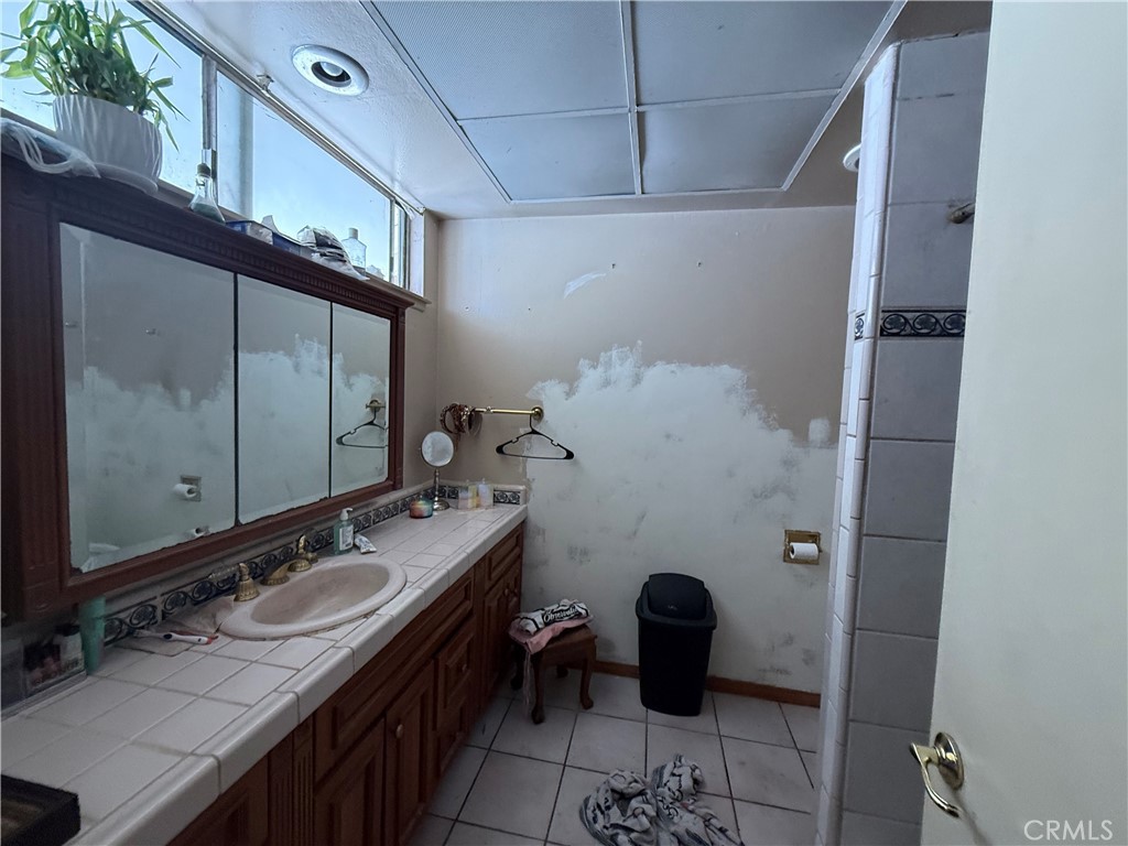 4565 David Property Photo 16