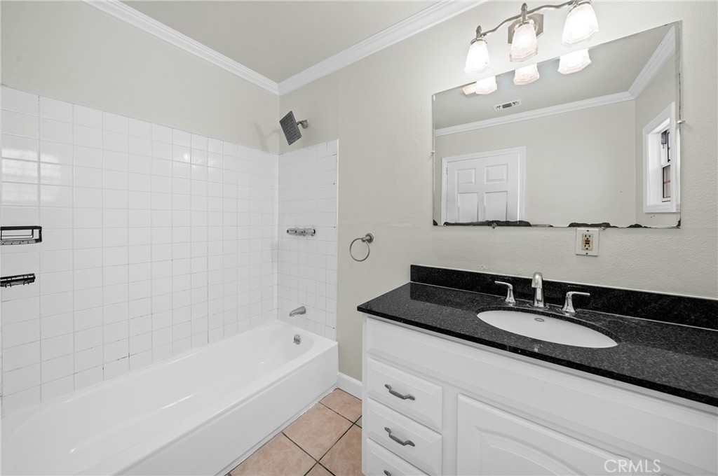 3328 Milton Street Property Photo 16