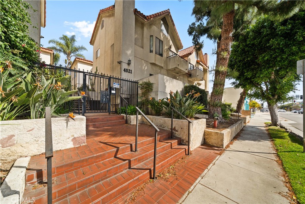4021 182nd #h Property Photo 4