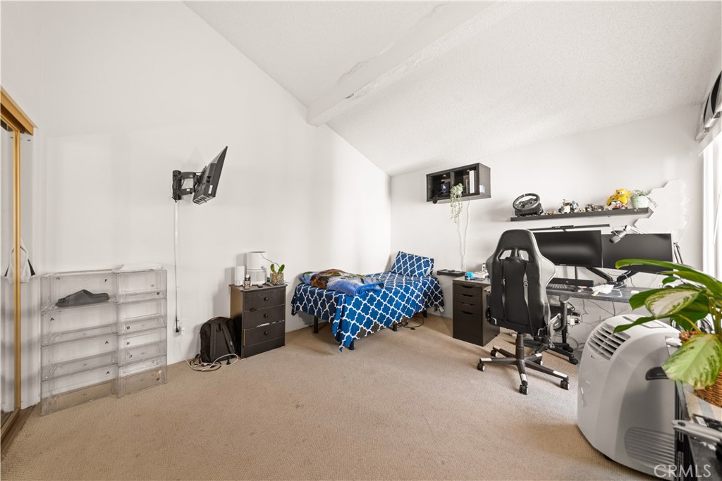 4021 182nd #h Property Photo 32