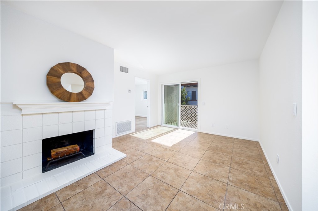23611 Golden Springs I12 Property Photo 3