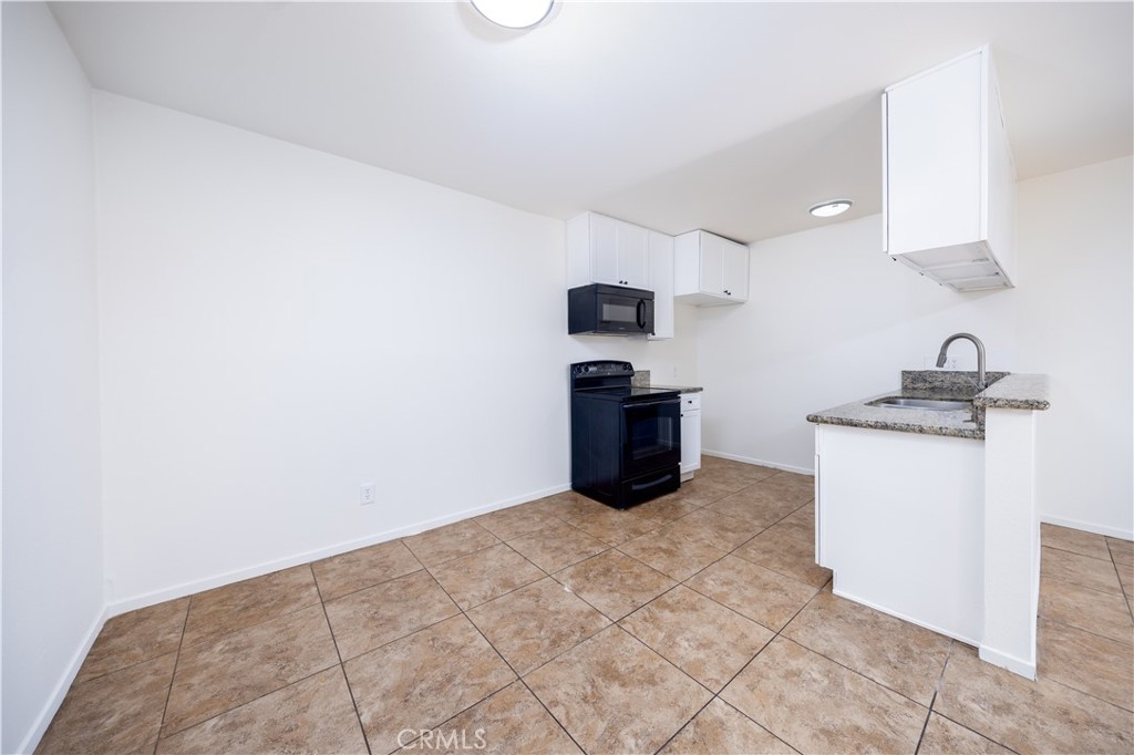 23611 Golden Springs I12 Property Photo 8